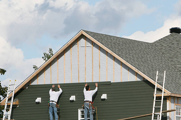 Professional Emergency Siding Repair technician working in Flushing, OH